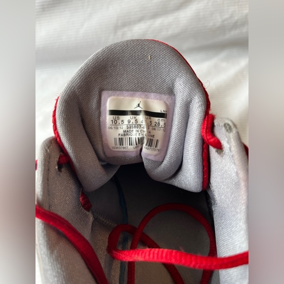 Jordan CP3.VI Gym Red/Black-Cement Grey - Picture 8 of 16